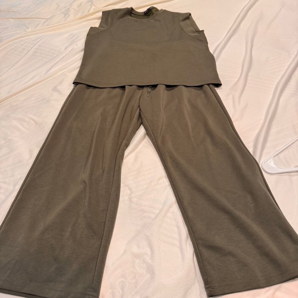 Comfy Green Set - Large